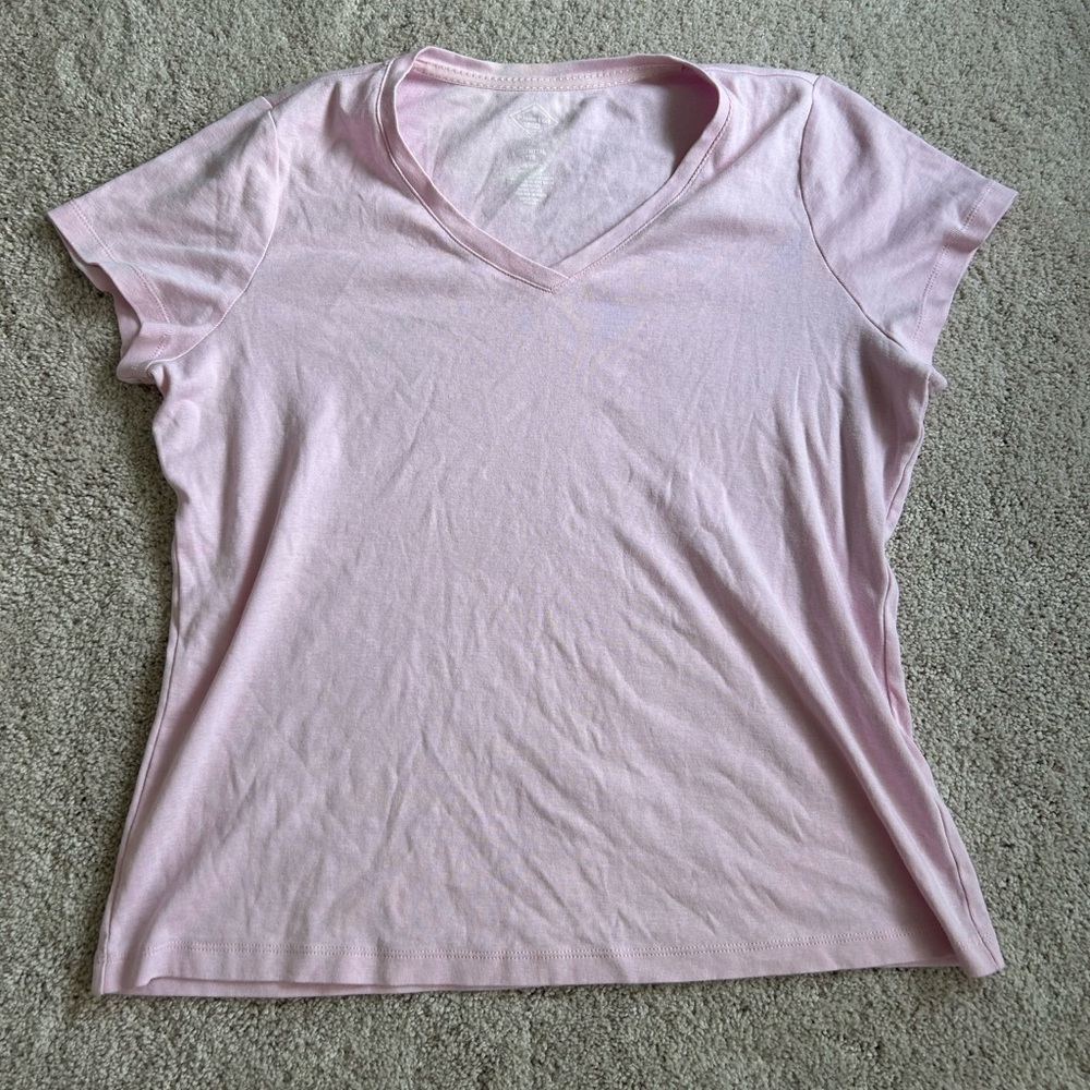 St. John's Bay Light Pink V-Neck Short Sleeve Tee